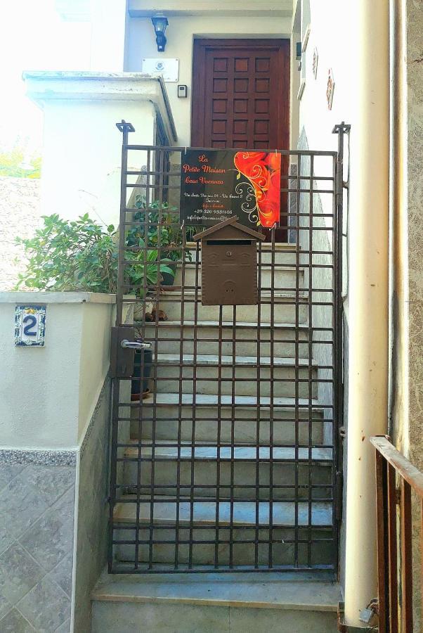 La Petite Maison Taormina Buitenkant foto